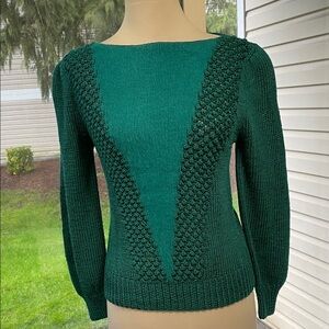 Women’s VINTAGE NORDSTROM’S GALLERY HAND KNIT Women's Crew Neck Sweater Sz S
